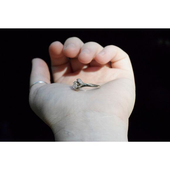 Alternative Diamond Engagement Ring Size 7 14k Solid Gold - Picture 6 of 10